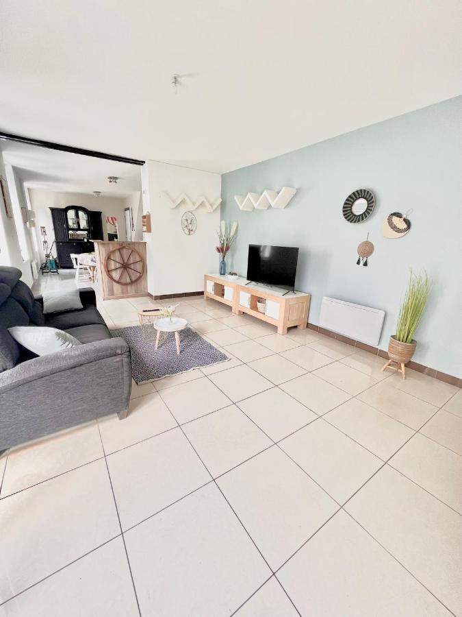 Agreable Maison De Ville Cosy De 122M² + Exterieur Wattrelos Exterior photo